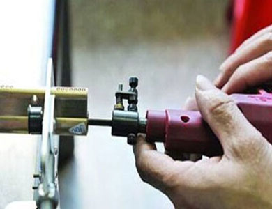 解放24小时上门开锁公司